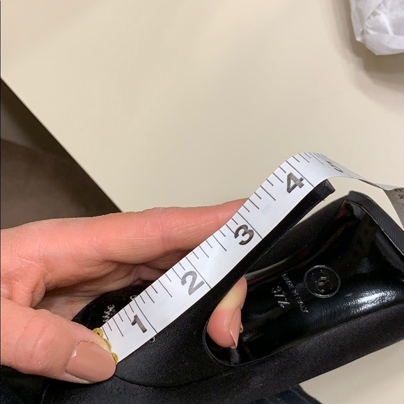 Chanel Satin Pump - Picture 8 of 8